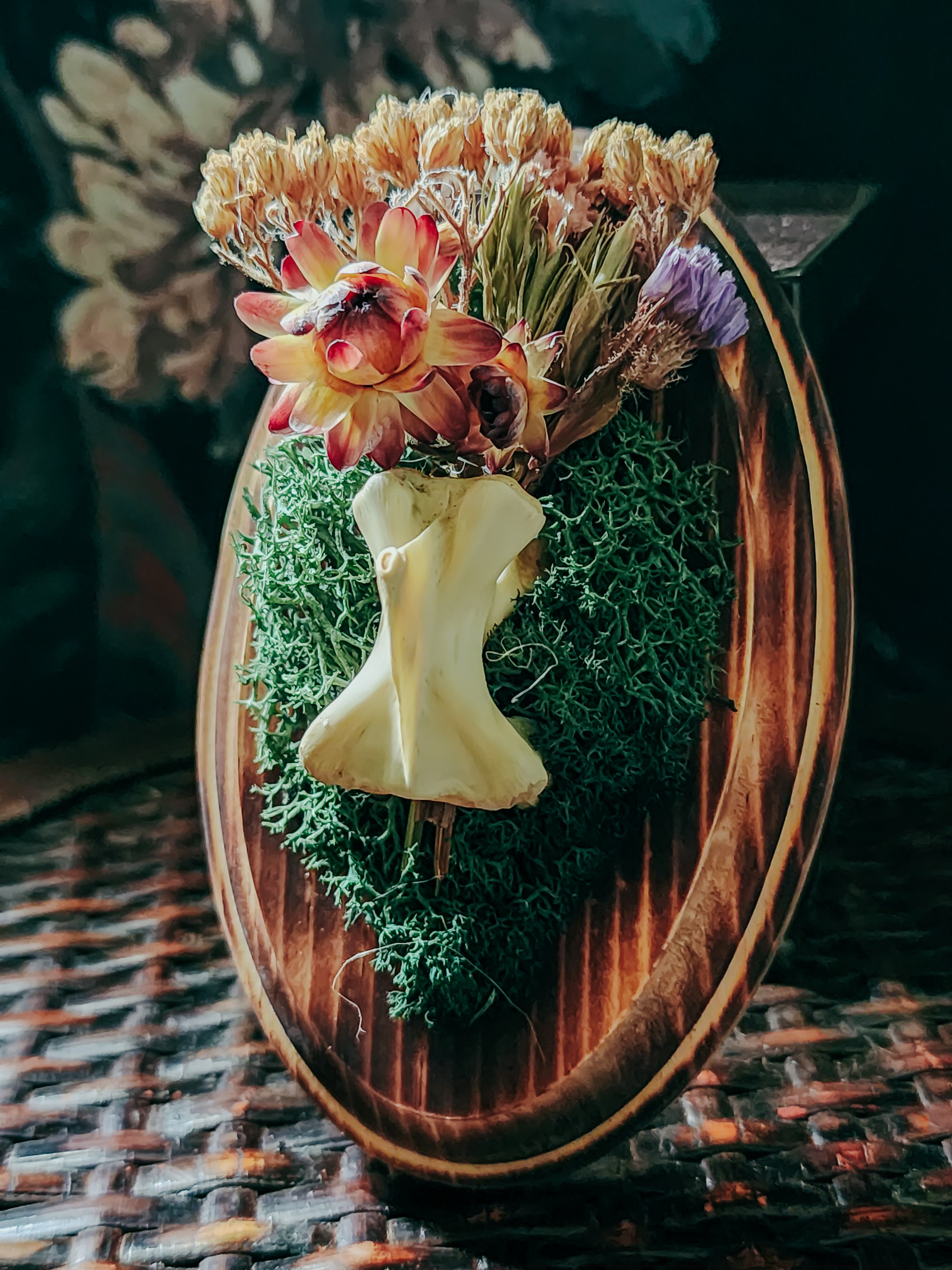 3x5 Mini Wood Burned Plaque Small Vertebrae with Dried Flowers – Rustic Curio Mini Wall Art