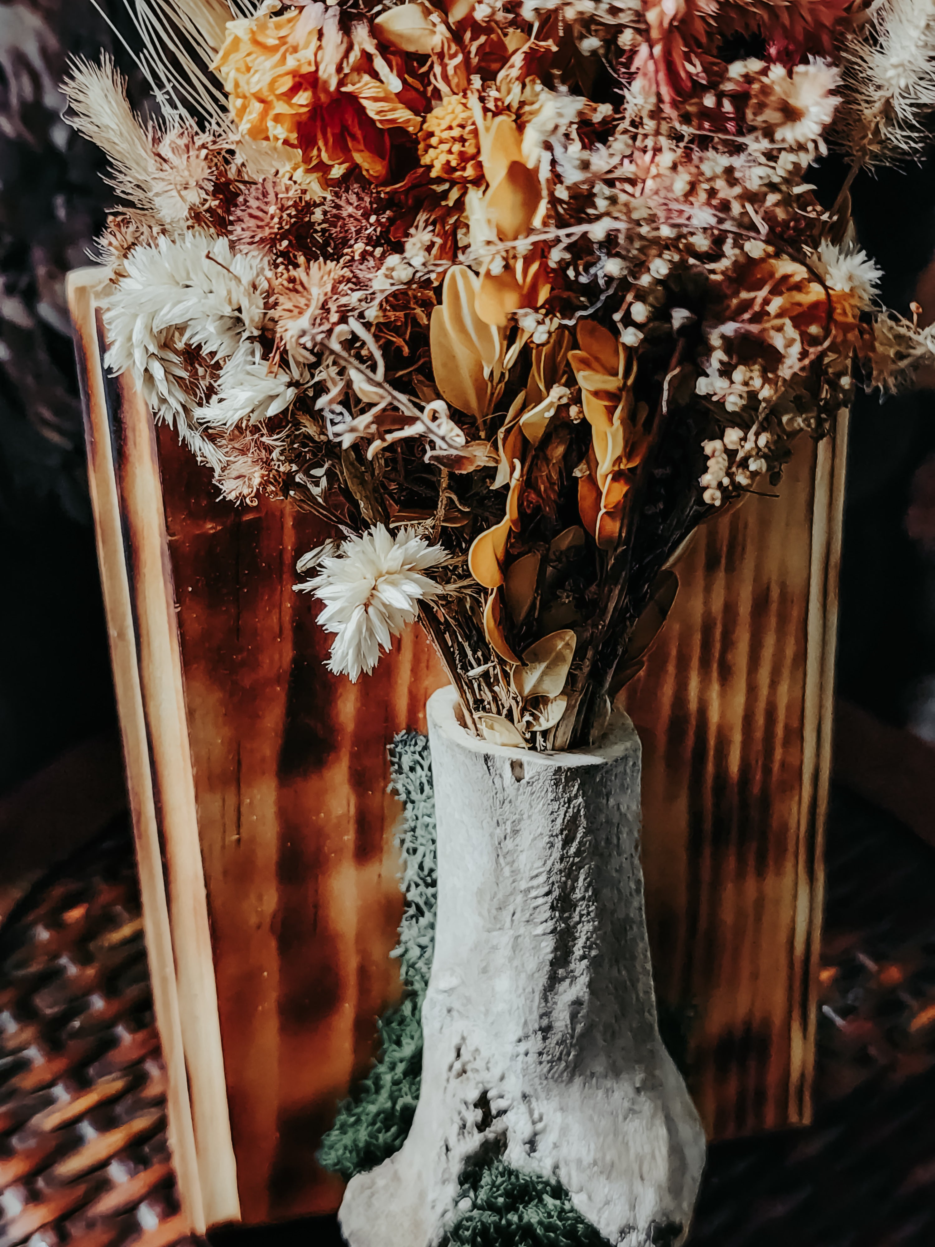 Deer Leg Dried Flower Bouquet Burned Wood Plaque with Moss – Rustic Woodland Wall Décor