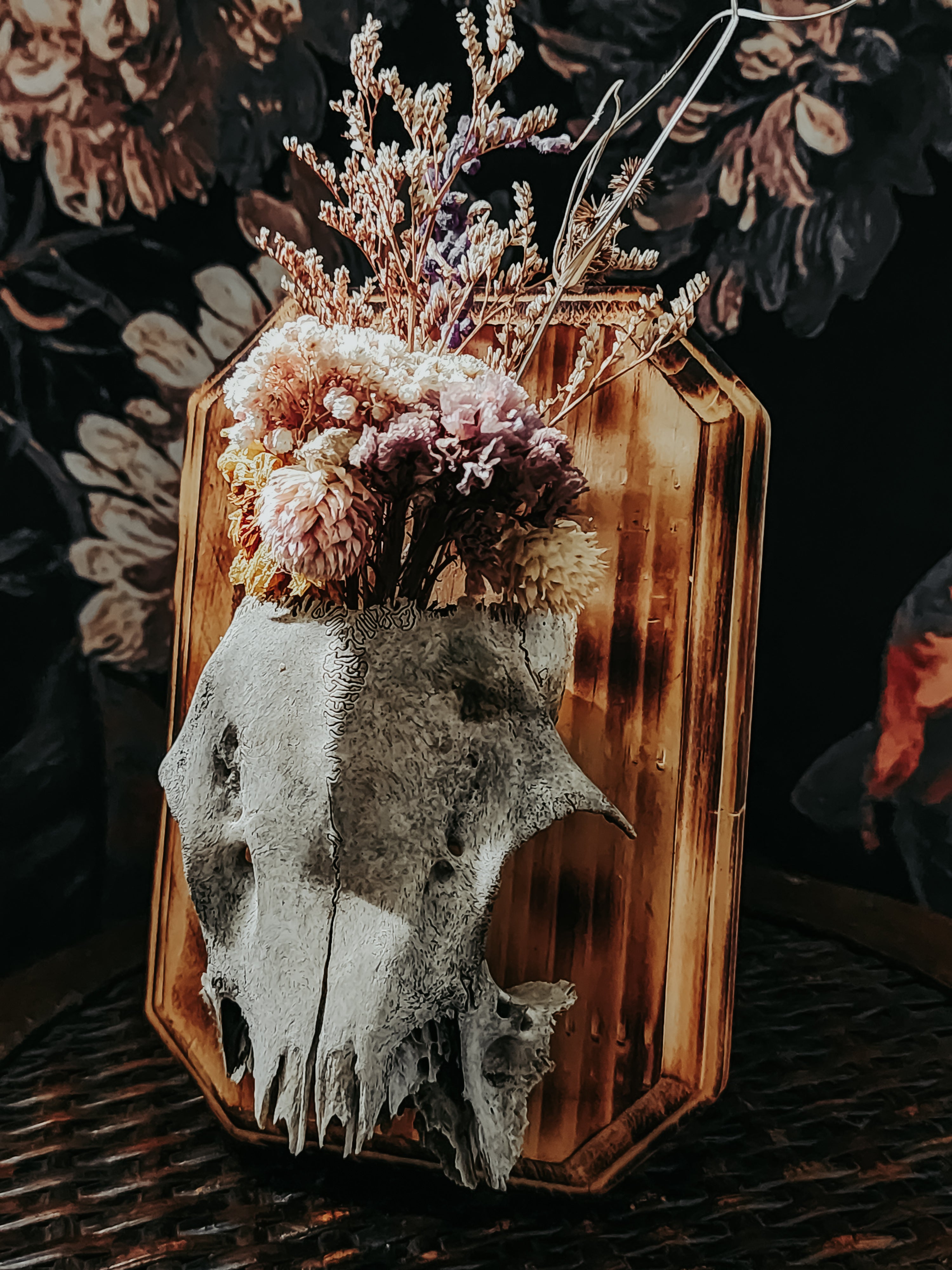 Partial Deer Skull Burned Wood Plaque with Moss & Flowers – Rustic Woodland Wall Display